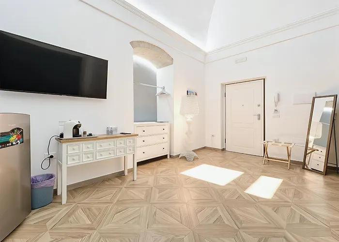 Orchidea Celeste לינה וארוחת בוקר 3*